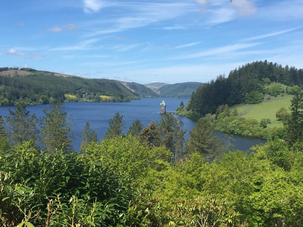 Vyrnwy & 4* Hirnant